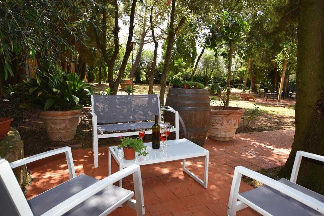 קסטלנואובו ברארדנגה Agriturismo La Nicchia מראה חיצוני תמונה