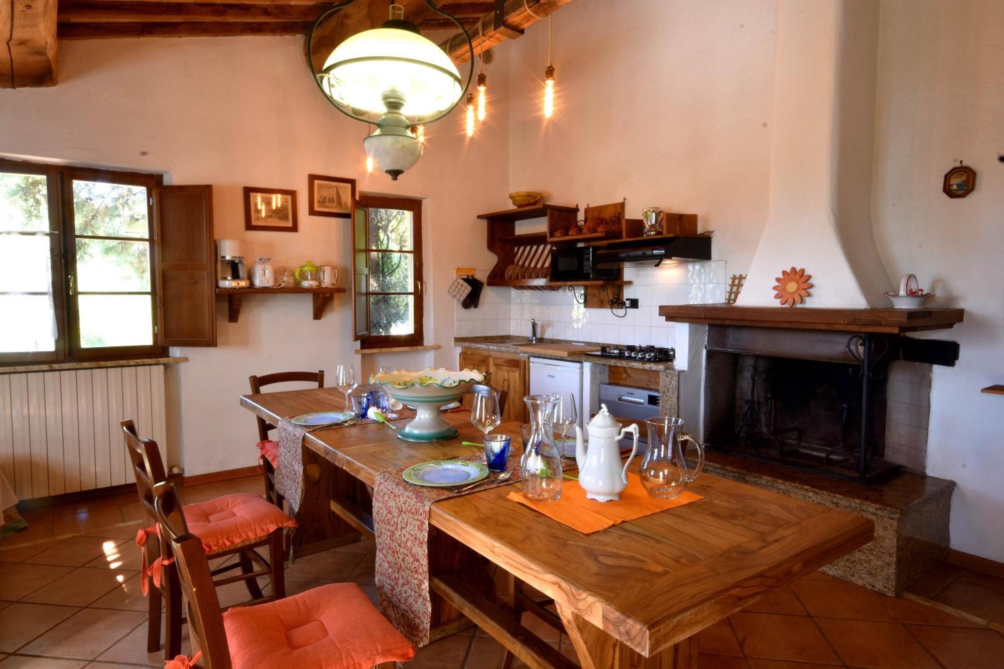 קסטלנואובו ברארדנגה Agriturismo La Nicchia מראה חיצוני תמונה