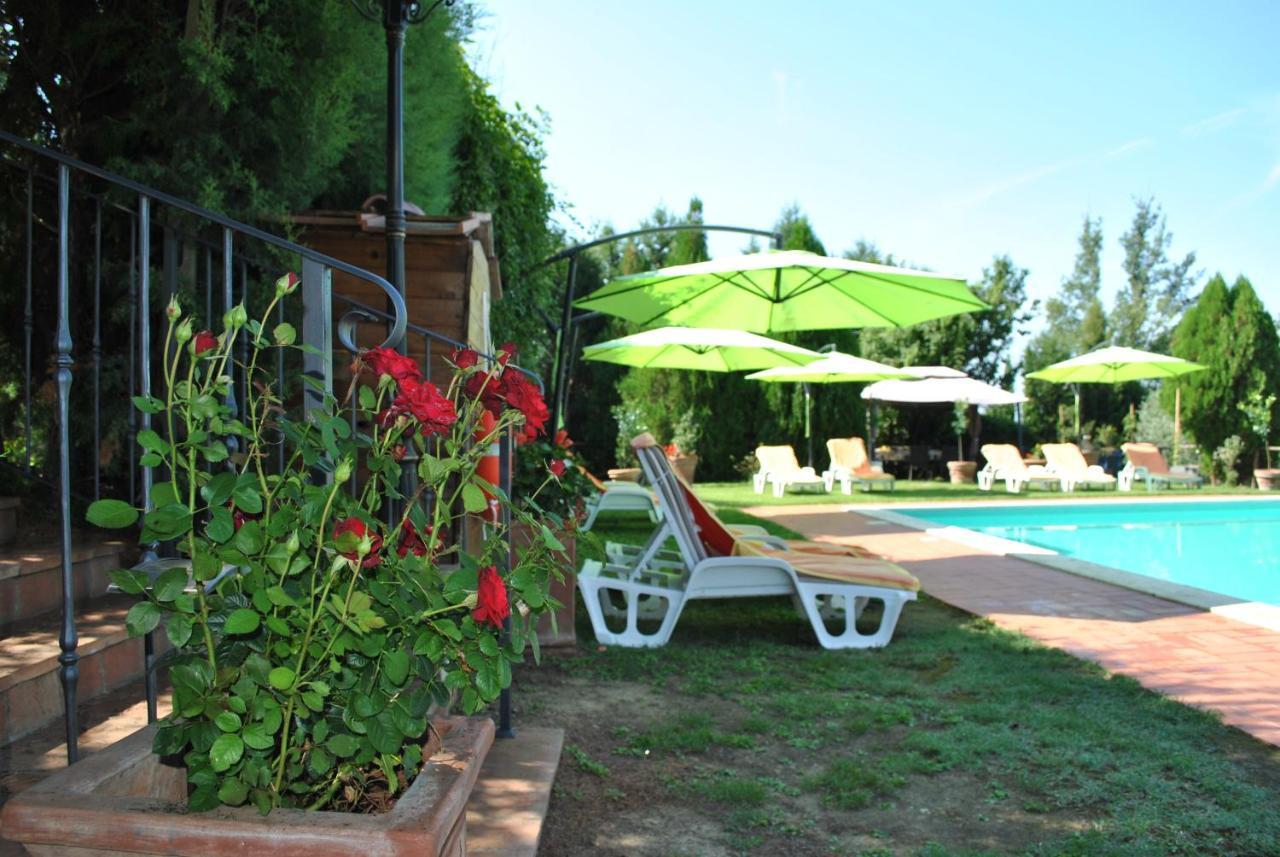 קסטלנואובו ברארדנגה Agriturismo La Nicchia מראה חיצוני תמונה